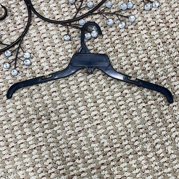 🏇WRANGLER Vintage Shirt Hangers Heavy Duty Plastic Full Size Run 17-pc Set - Picture 4 of 6